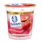 iogurte-com-pedacos-de-morango-batavo-500g-s