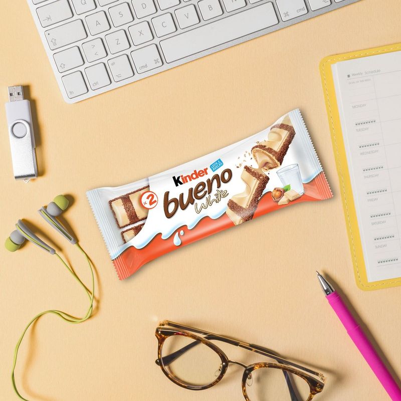80761761---Kinder-Bueno-White-Chocolate-Branco-wafer-1-pacote-com-2-unidades-43g---2.jpg
